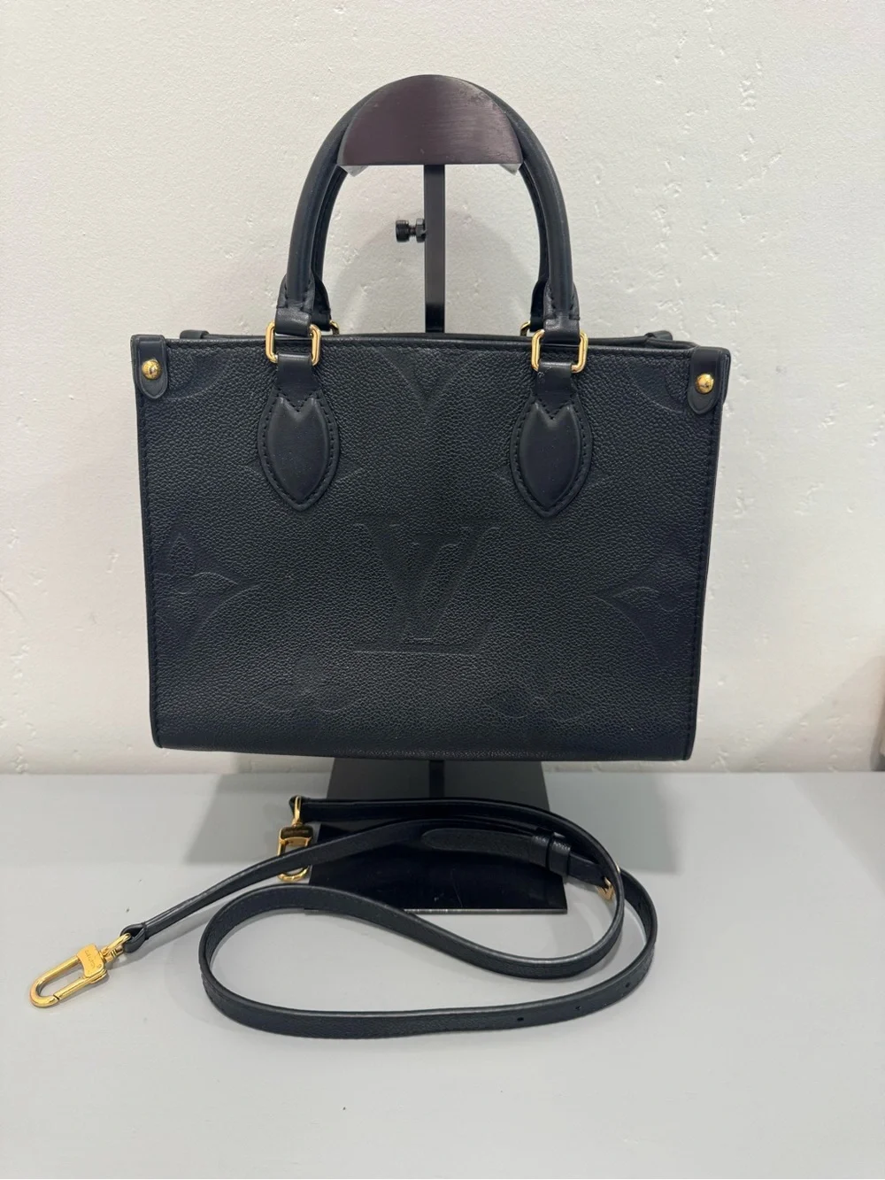 Louis Vuitton Black empreinte OnTheGo PM Bag